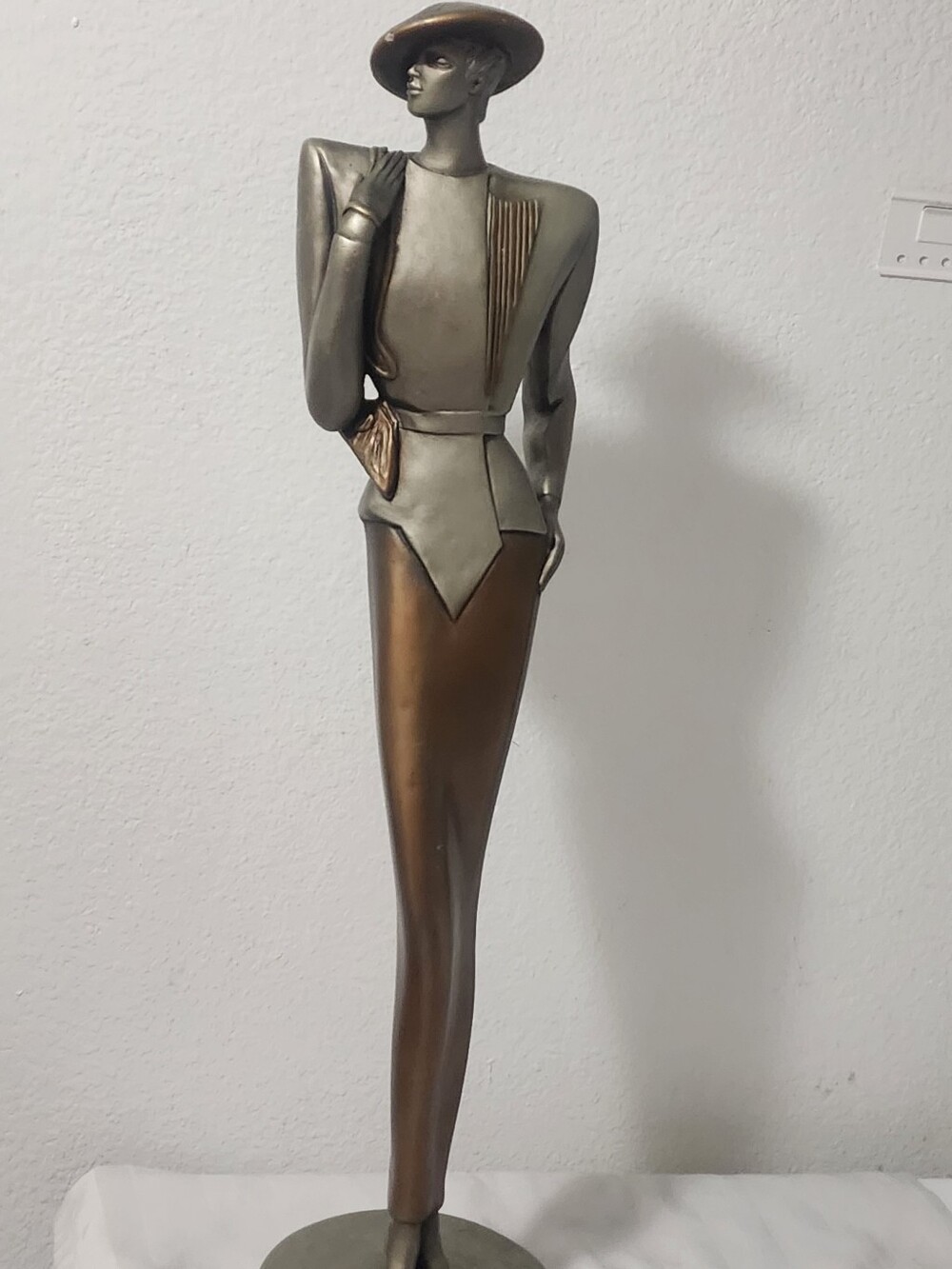 Austin Productions Rare 1987 Vogue High Fashion Model Sculpture by Fisher 25"